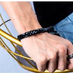 Bratara barbati cu piele swing si otel inoxidabil Bratara barbati cu piele swing si otel inoxidabil