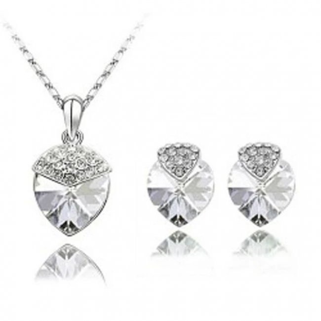 Set bijuterii elegant – inimă cu brățară și cristale White Crystal Set bijuterii elegant – inimă cu brățară și cristale White Crystal