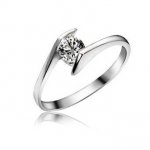 Inel  argint cu elemente SW little diammond Inel  argint cu elemente SW little diammond